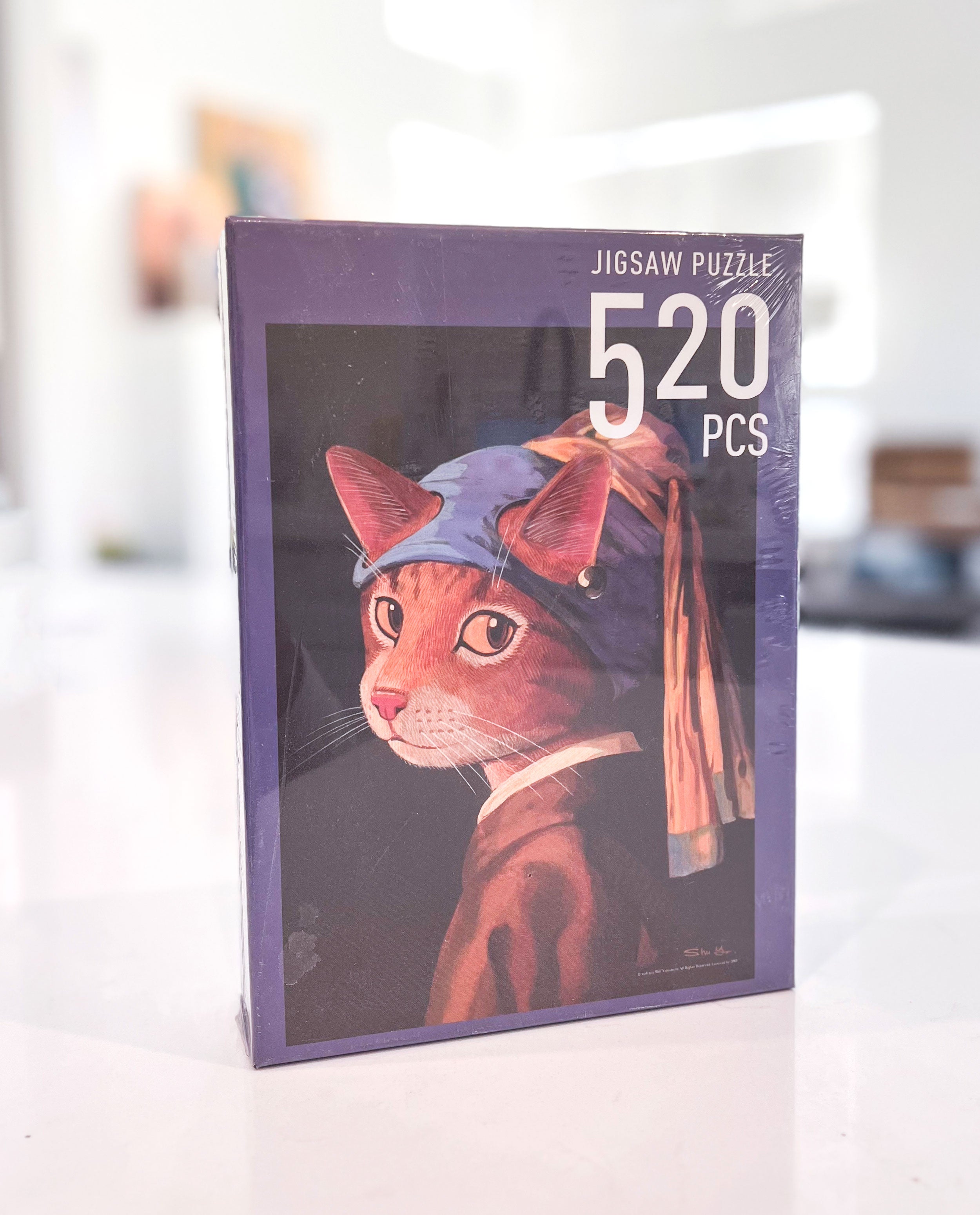 Girl with the Purr-l Earring Puzzle (520 piece)